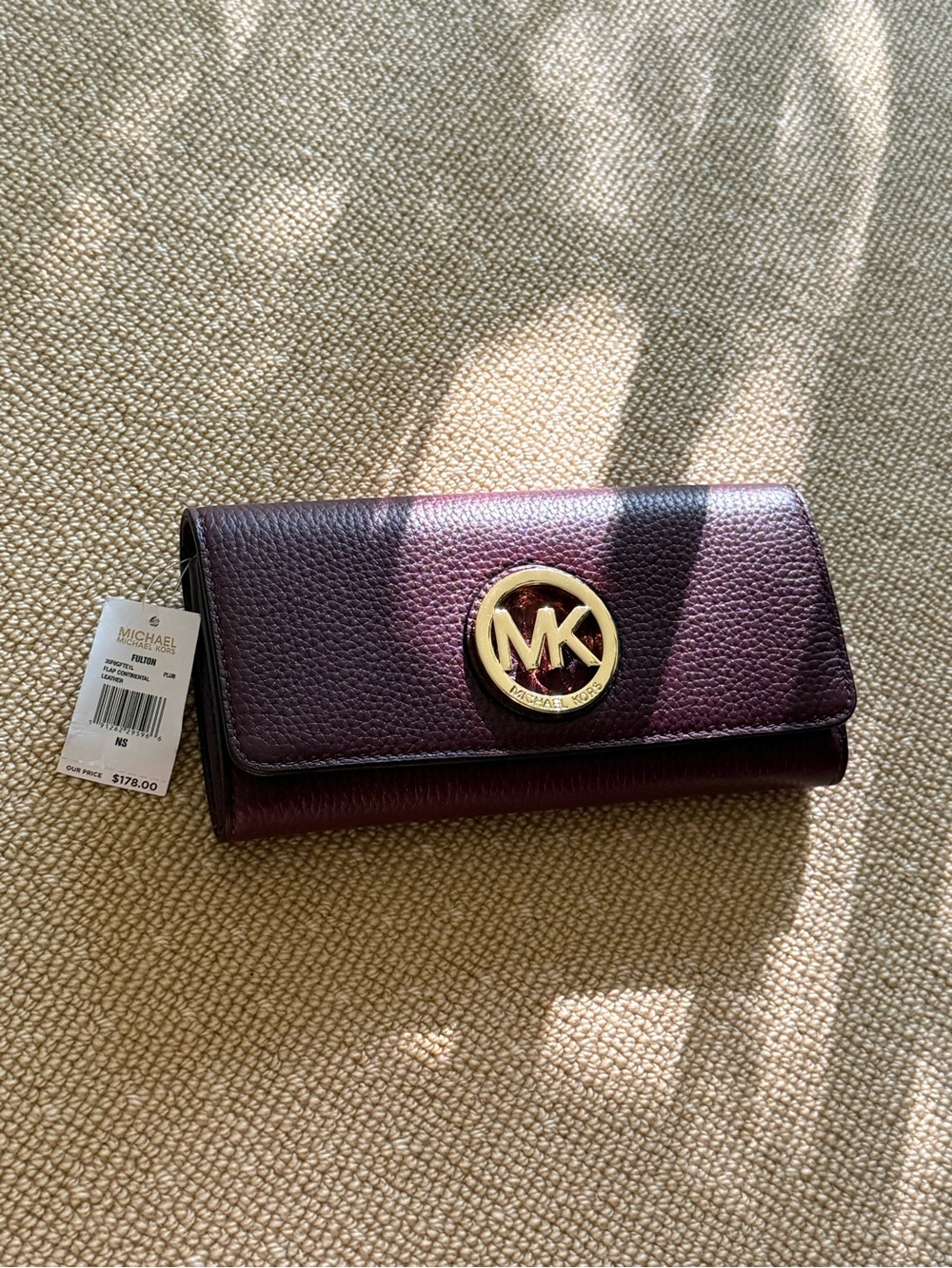 Michael Kors Fulton Leather Wallet NWT Plum